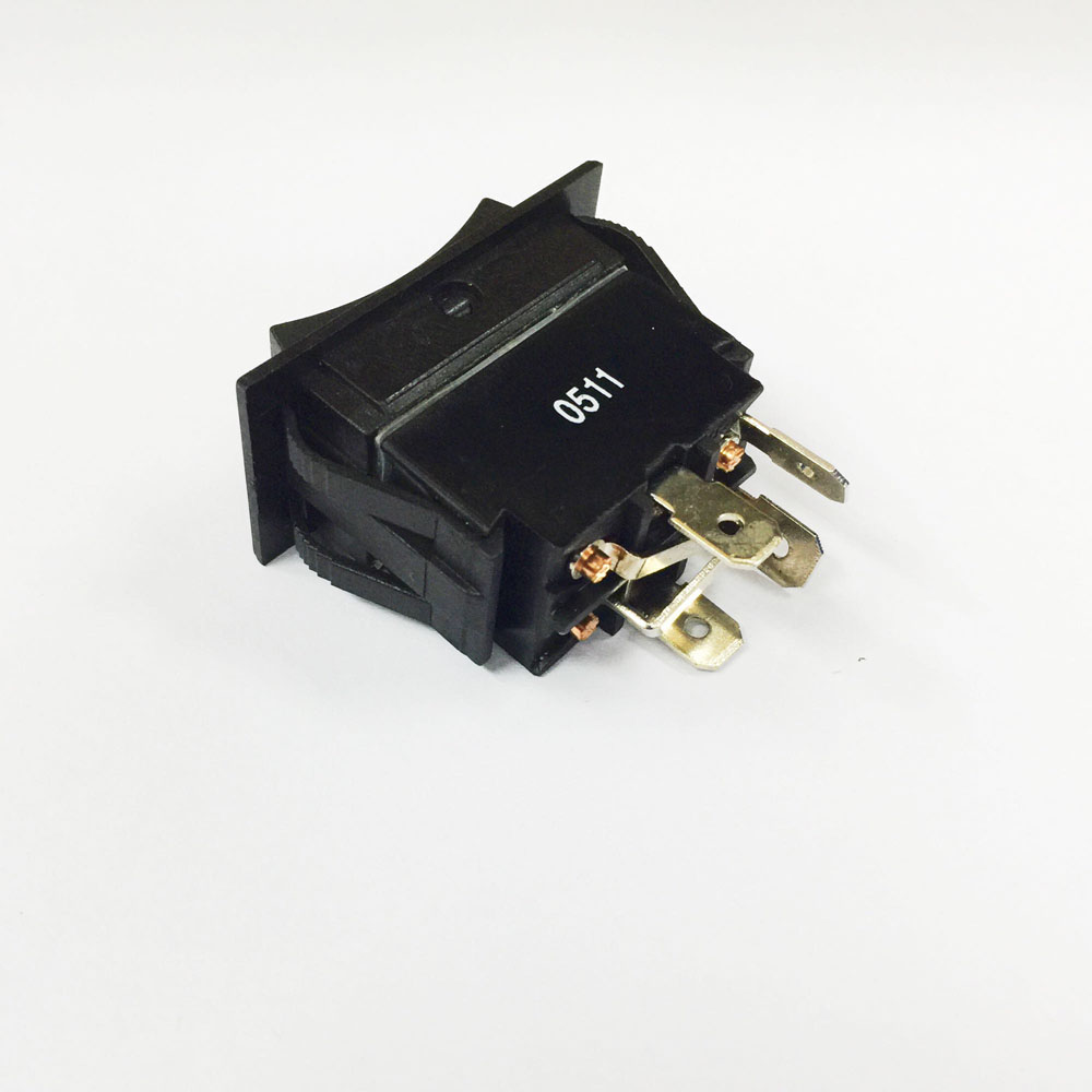 R13-129 4ピン 6ピン 125/250V 16A ( - Industrial Tools のレビューと価格