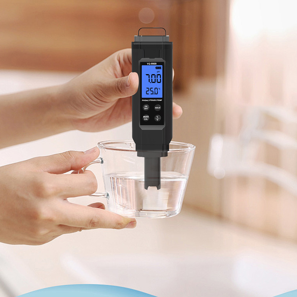5 in 1デジタル水質測定ペン。塩分濃度、pH、温度、EC - Ph Meter Digital Water Tester のレビューと価格
